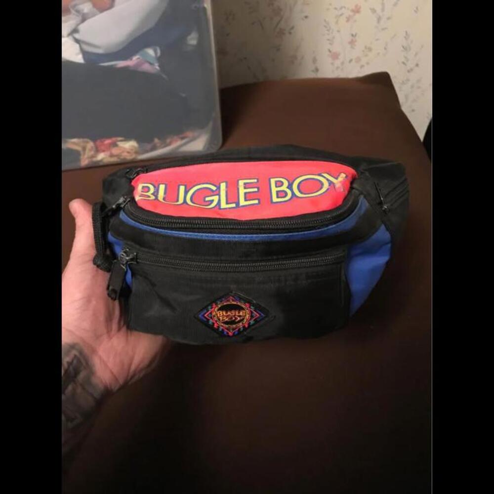 90’s Bugle Boy fanny pack!